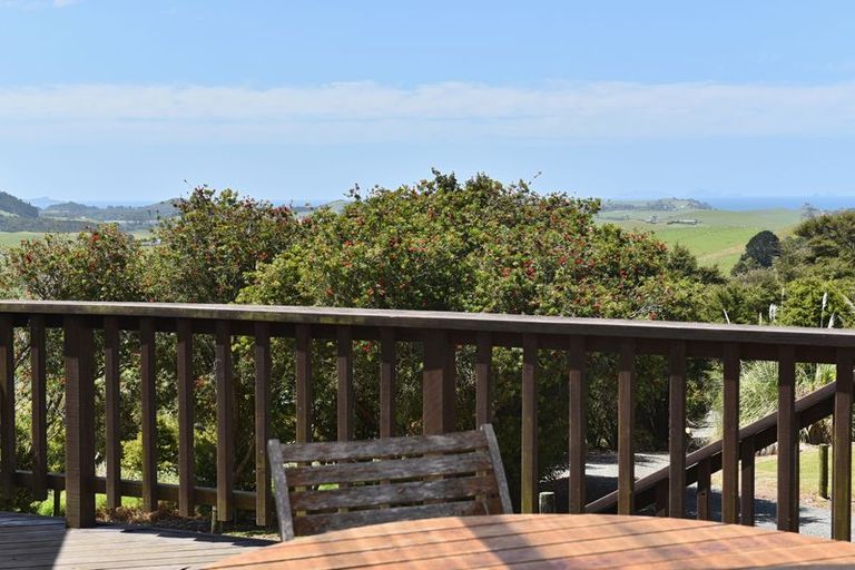 Photo of property in 184 Kauri Mountain Road, Taiharuru, Onerahi, 0192