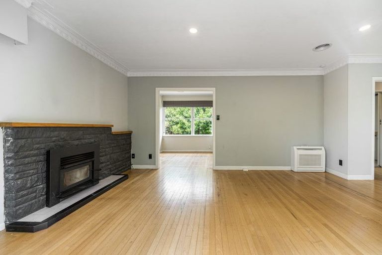 Photo of property in 34 Te Kanawa Crescent, Henderson, Auckland, 0610