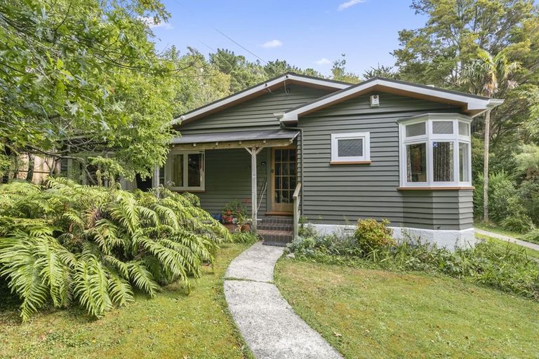Photo of property in 530 Stokes Valley Road, Stokes Valley, Lower Hutt, 5019