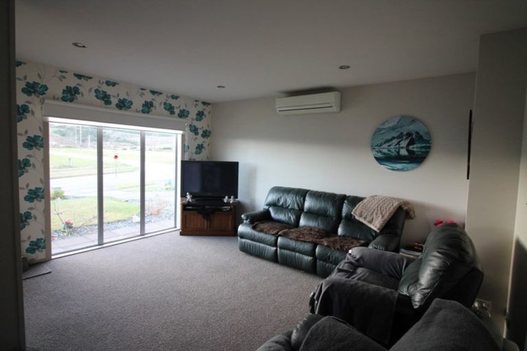 Photo of property in 25 Victoria Street, Richmond Heights, Taupo, 3330