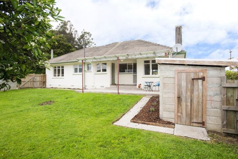 Photo of property in 134 De Lautour Road, Inner Kaiti, Gisborne, 4010