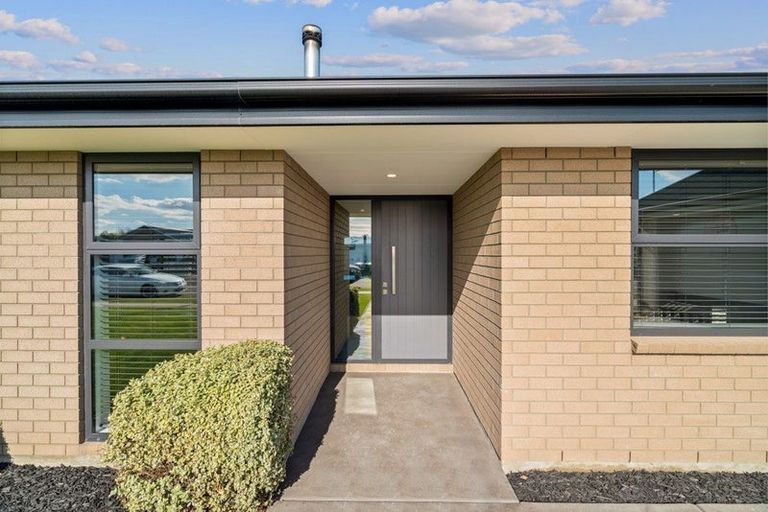 Photo of property in 9 Marliece Street, Rolleston, 7614