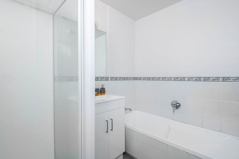 Photo of property in 90a Homebush Road, Khandallah, Wellington, 6035