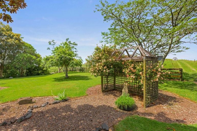 Photo of property in 88 Ralph Road, Huntly, 3771