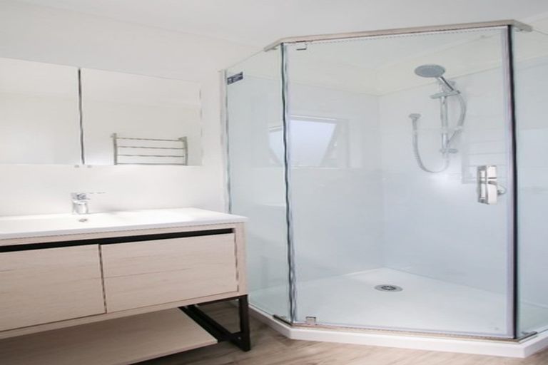 Photo of property in 4/200 Old Farm Road, Hamilton East, Hamilton, 3216