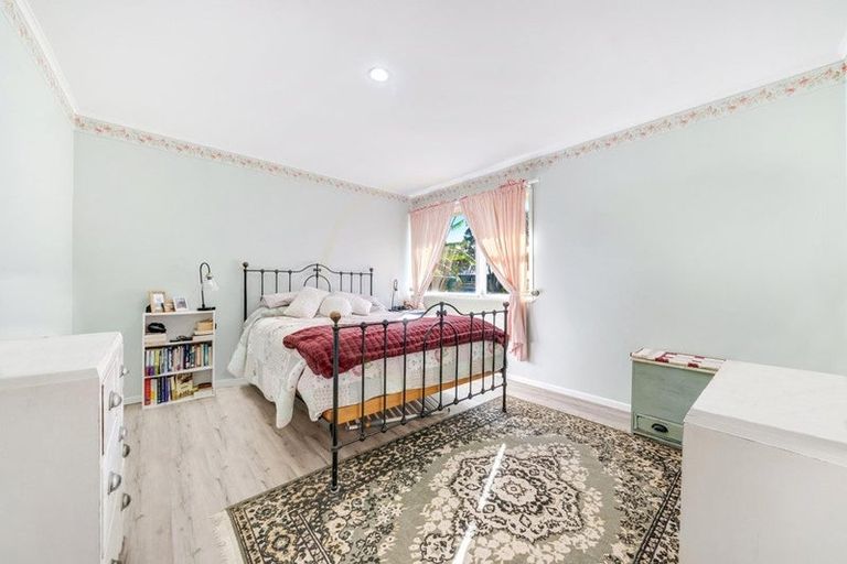 Photo of property in 3 Estuary Road, Weymouth, Auckland, 2103