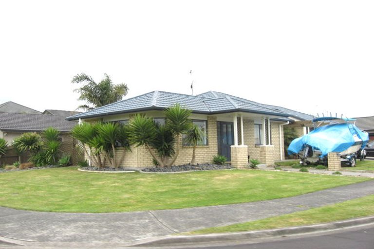 Photo of property in 3 Anton Place, Takanini, 2112