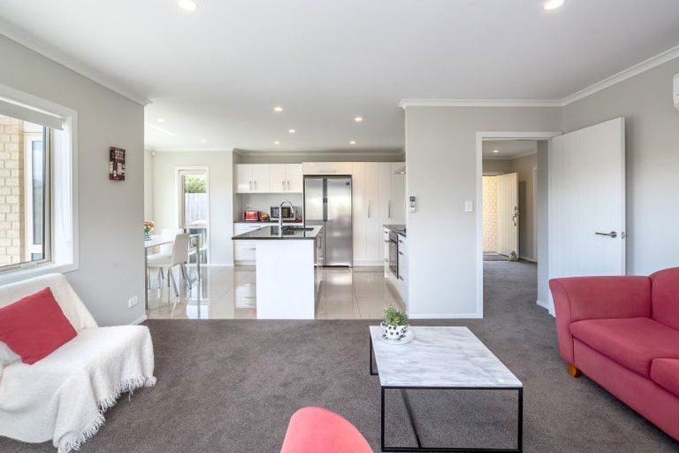 Photo of property in 29 Feist Street, Carterton, 5713