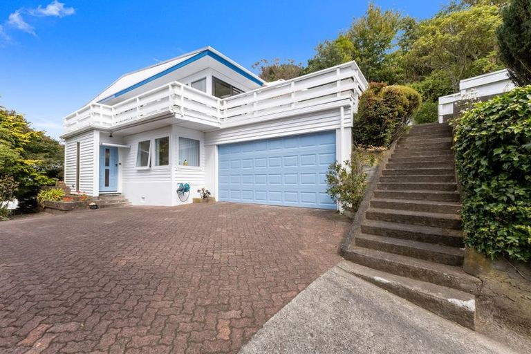 Photo of property in 10 Lawry Street, Moturoa, New Plymouth, 4310