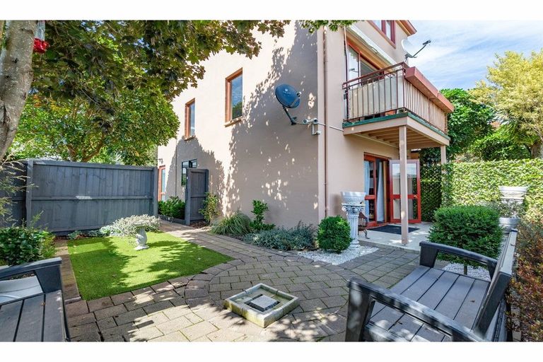 Photo of property in 5h Church Street, Akaroa, 7520