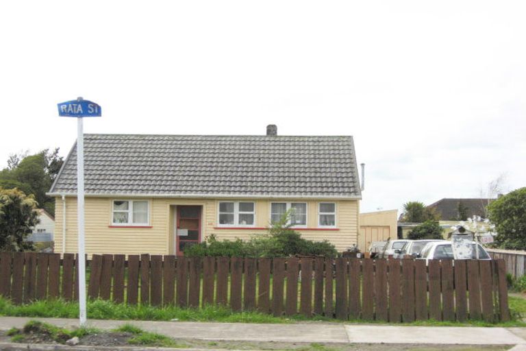 Photo of property in 128 Rata Street, Inglewood, 4330