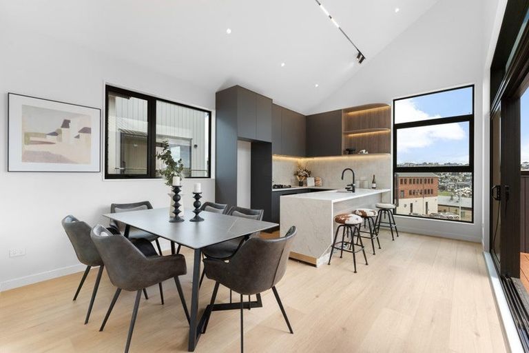 Photo of property in 14 Kiokio Street, Long Bay, Auckland, 0630