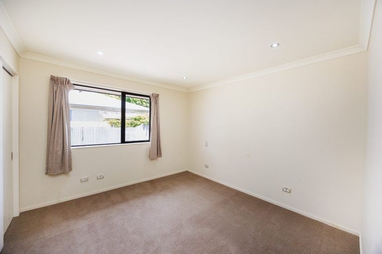 Photo of property in 204 Vogel Street, Roslyn, Palmerston North, 4414