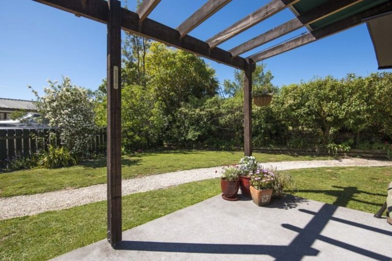 Photo of property in 169 Waikawa Road, Picton, 7220