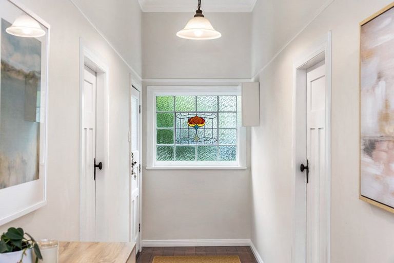 Photo of property in 11 Shaw Street, Sandringham, Auckland, 1025