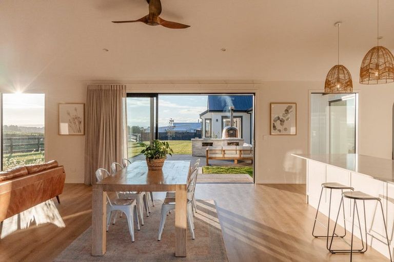 Photo of property in 810 Taumata Road, Omanawa, 3173