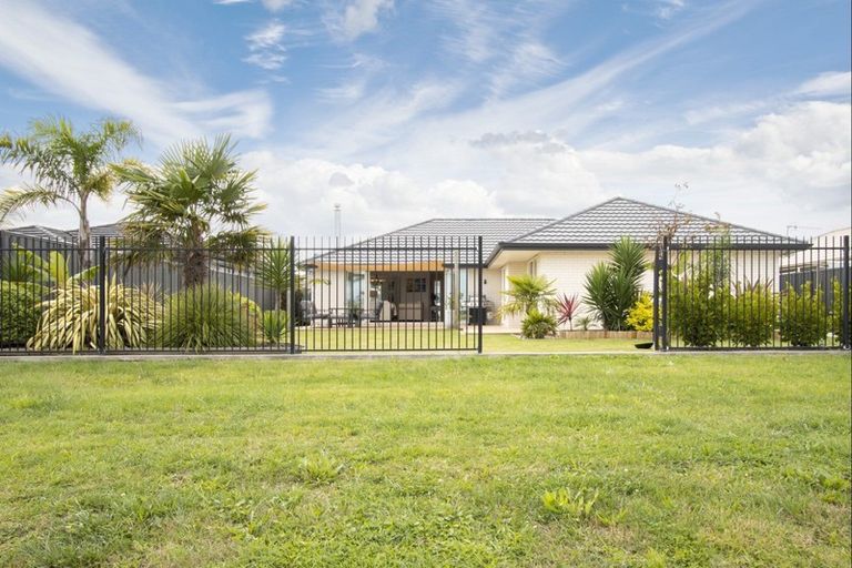 Photo of property in 9 Aparima Place, Awatoto, Napier, 4110