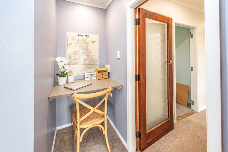 Photo of property in 17 Caffray Avenue, Aramoho, Whanganui, 4500