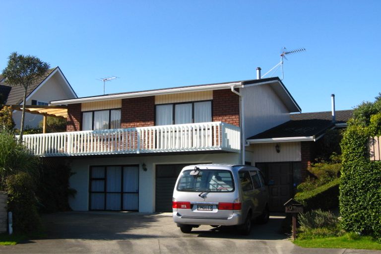 Photo of property in 10 Ruskin Place, Westown, New Plymouth, 4310
