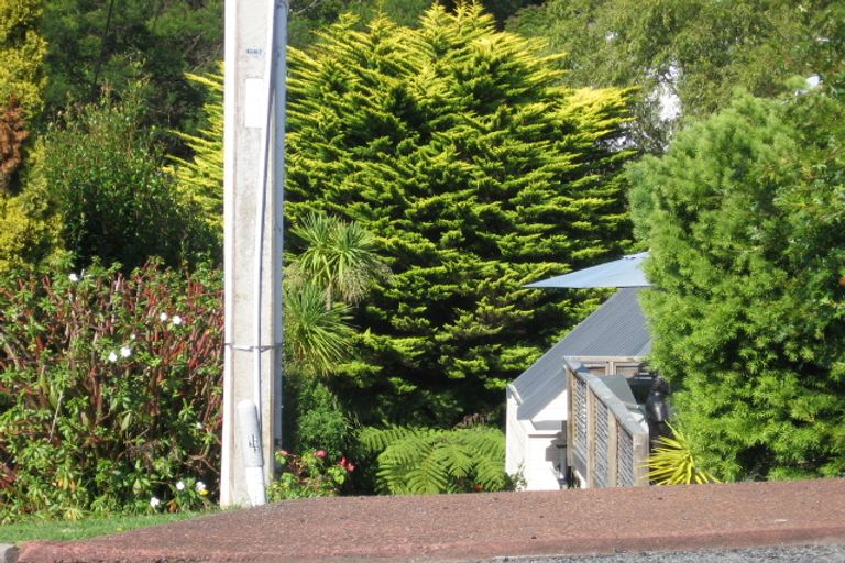 Photo of property in 1/16 Matipo Road, Mairangi Bay, Auckland, 0630