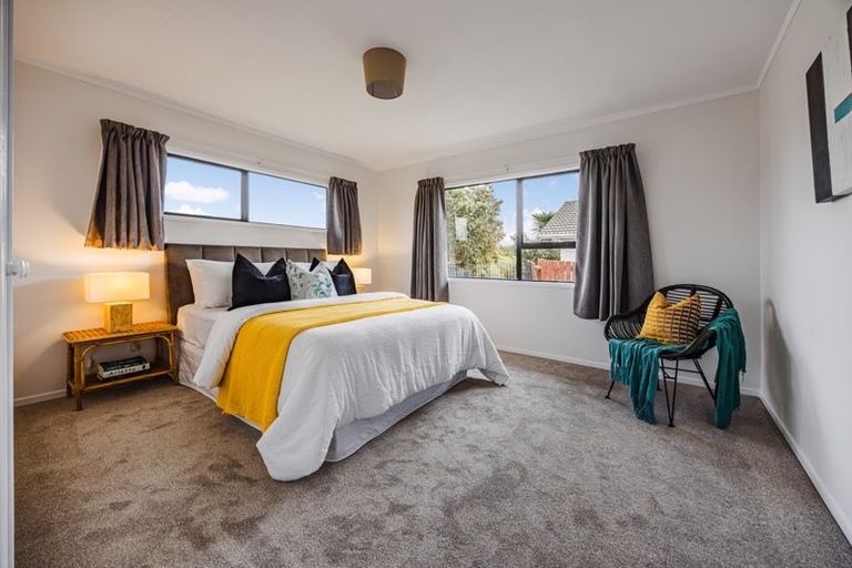 Photo of property in 53 Burundi Avenue, Clendon Park, Auckland, 2103