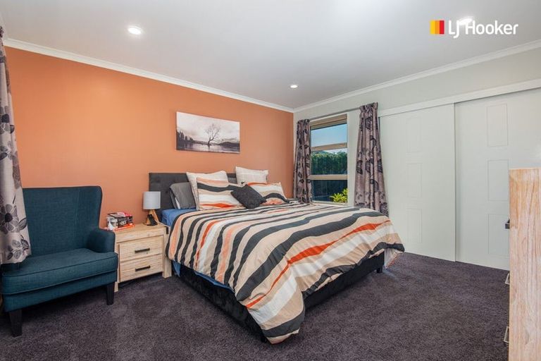Photo of property in 1 Watt Street, Mosgiel, 9024