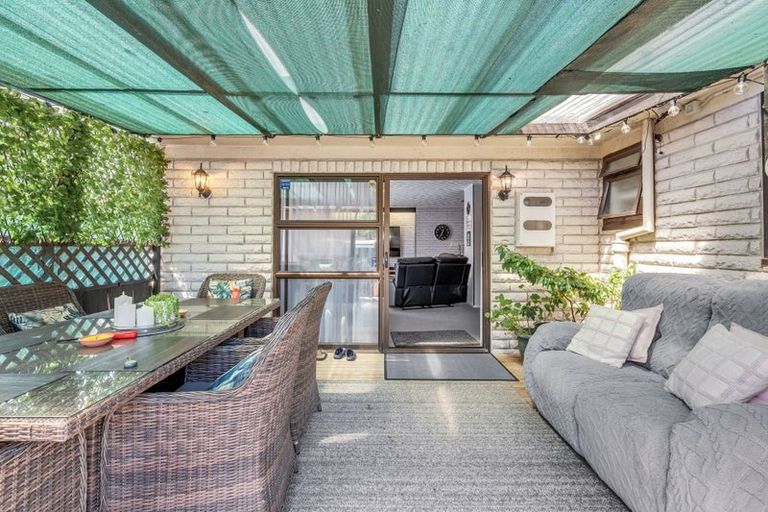 Photo of property in 155 Rowandale Avenue, Manurewa, Auckland, 2102