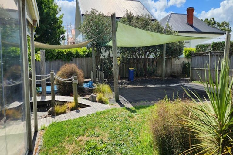 Photo of property in 21a Waterview Road West, Takanini, 2112