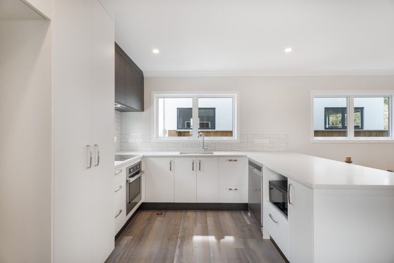 Photo of property in 20c Korau Grove, Stokes Valley, Lower Hutt, 5019