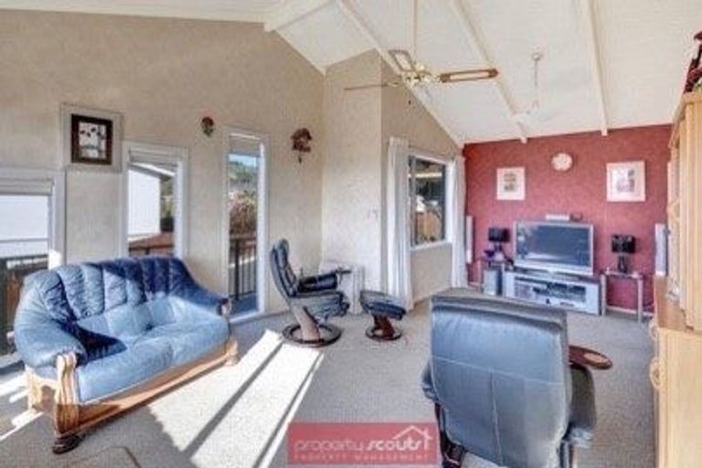 Photo of property in 13 Clyde Street, Kinmont Park, Mosgiel, 9024