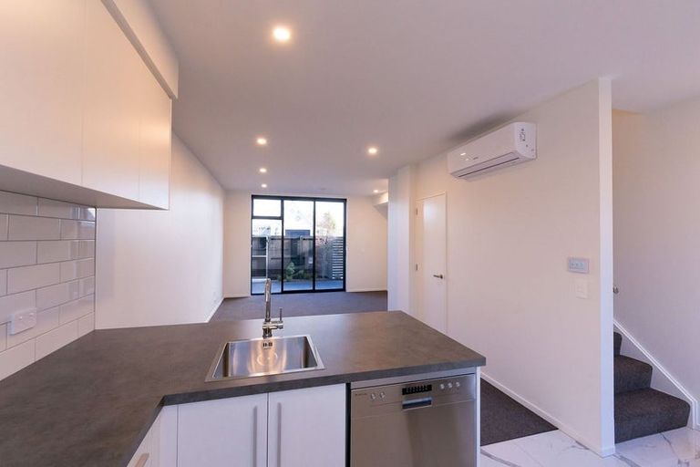 Photo of property in 2/2 Tweed Street, Richmond, Christchurch, 8013