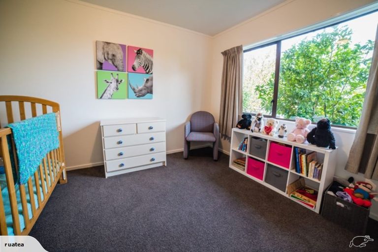 Photo of property in 5 Linda Place, Saint Johns Hill, Whanganui, 4501