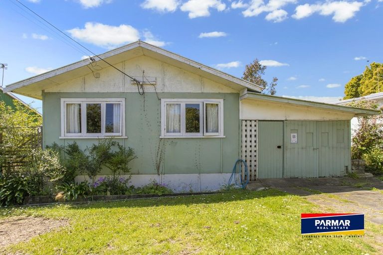 Photo of property in 261 Sturges Road, Henderson, Auckland, 0612