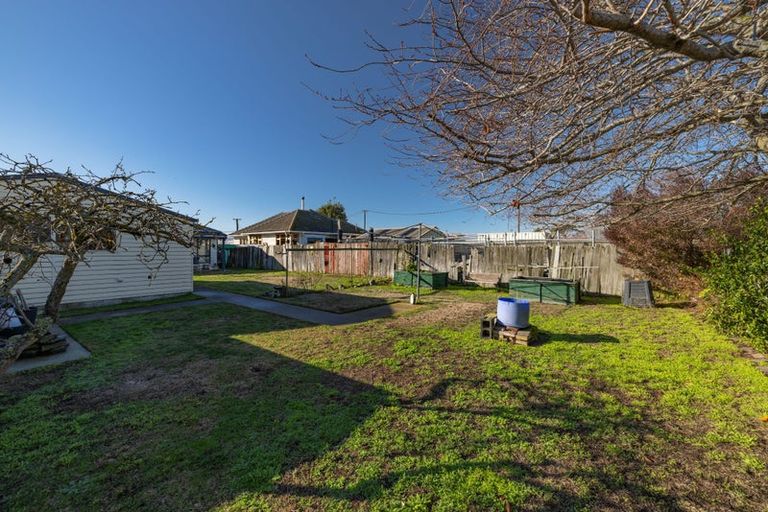 Photo of property in 50 Shortland Street, Wainoni, Christchurch, 8061