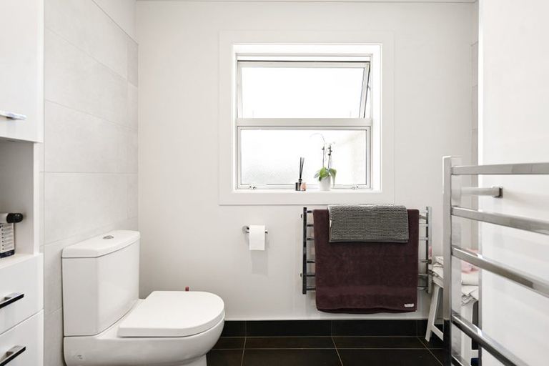 Photo of property in 32 Fuchsia Avenue, Pukete, Hamilton, 3200