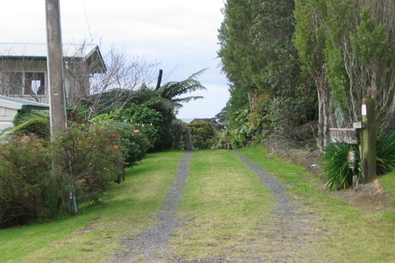 Photo of property in 67 Pa Road, Hahei, Whitianga, 3591