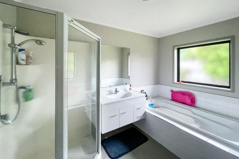 Photo of property in 8 Shirley Place, Huntington, Hamilton, 3210