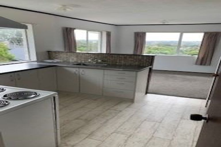 Photo of property in 2/139a Mokoia Road, Birkenhead, Auckland, 0626