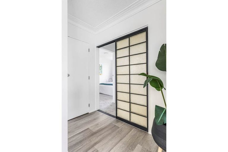 Photo of property in 1/6 Akehurst Avenue, New Lynn, Auckland, 0600