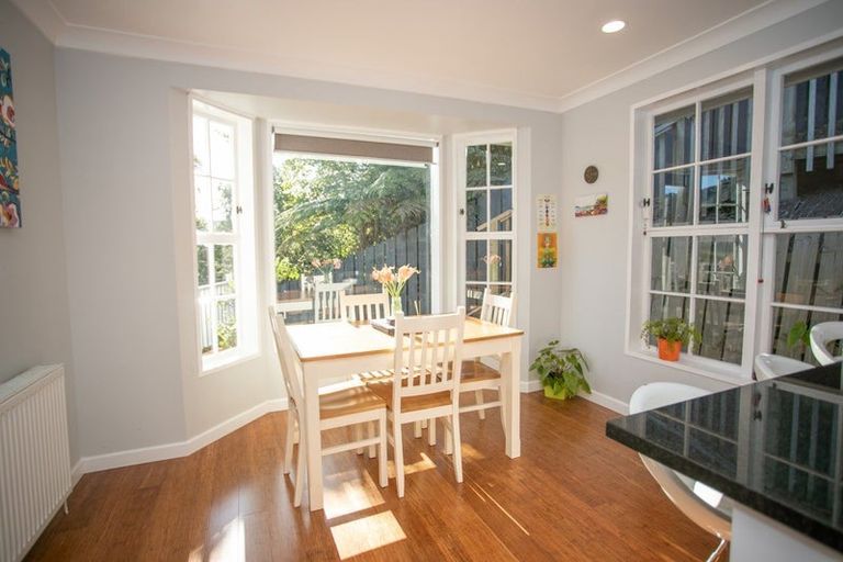 Photo of property in 1a Gloucester Street, Silverstream, Upper Hutt, 5019