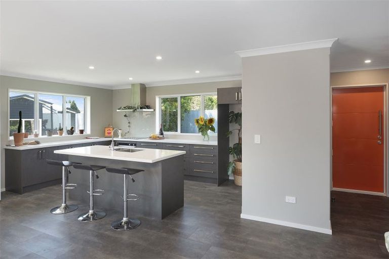 Photo of property in 33 Bracebridge Street, Kaiapoi, 7630