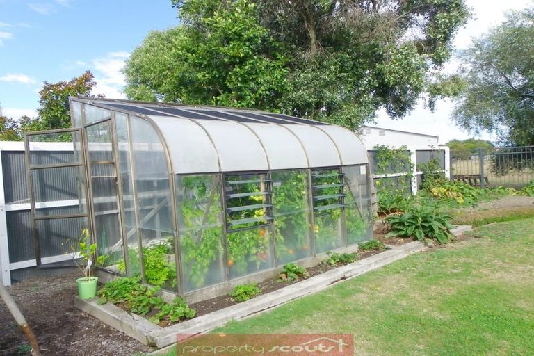 Photo of property in 17 Manor Place, Bryndwr, Christchurch, 8053