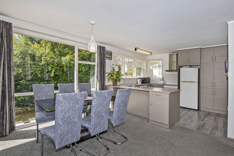 Photo of property in 24 Mountain Road, Morningside, Whangarei, 0110