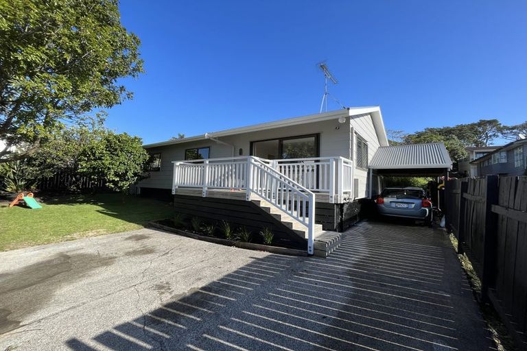 Photo of property in 14b Gledstane Road, Stanmore Bay, Whangaparaoa, 0932