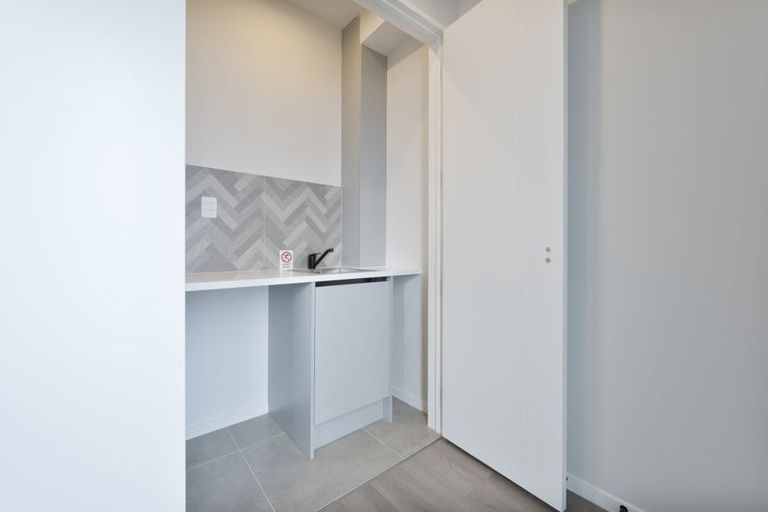 Photo of property in 35 Puhikawa Street, Massey, 0614