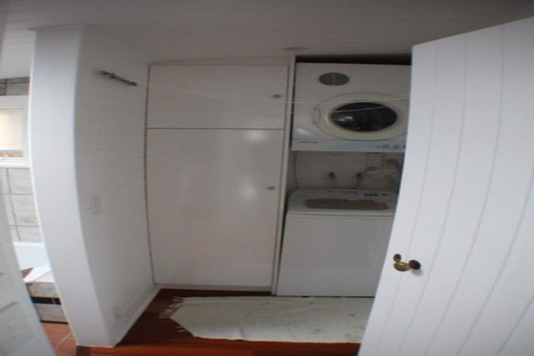 Photo of property in 6 Church Lane, Point Howard, Lower Hutt, 5013