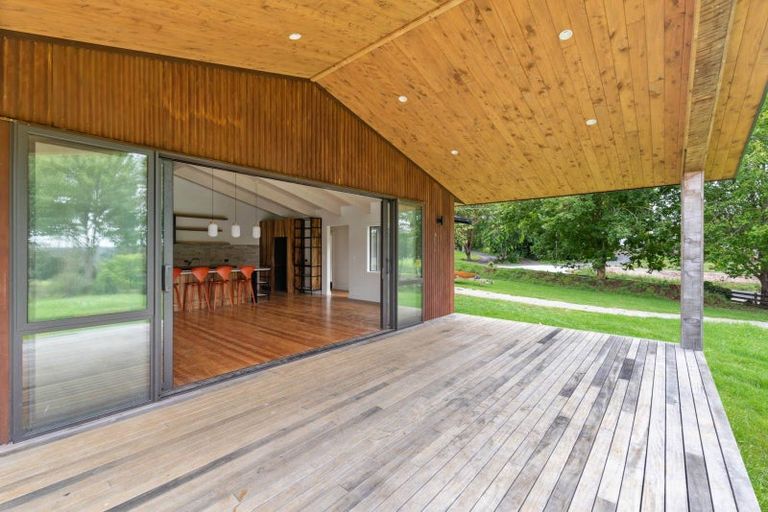 Photo of property in 16 Pa Road, Kerikeri, 0230