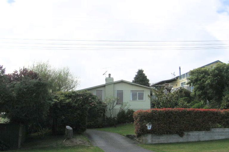 Photo of property in 18 Sunset Street, Hilltop, Taupo, 3330