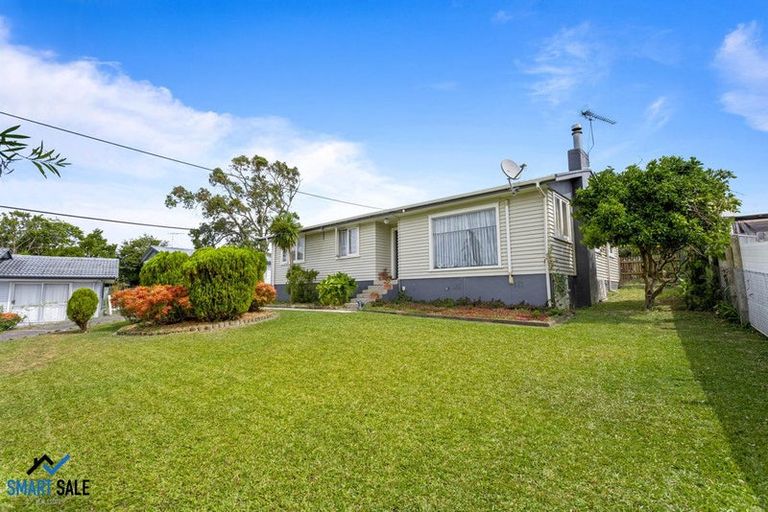 Photo of property in 9 Rerewai Place, Kelston, Auckland, 0602
