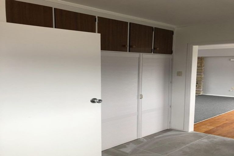 Photo of property in 16 Chequers Avenue, Glenfield, Auckland, 0629